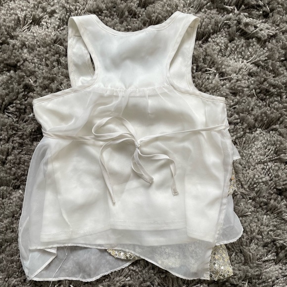 Super cute Justice top! Cream with gold sequins. Size 6 girls - Picture 2 of 2